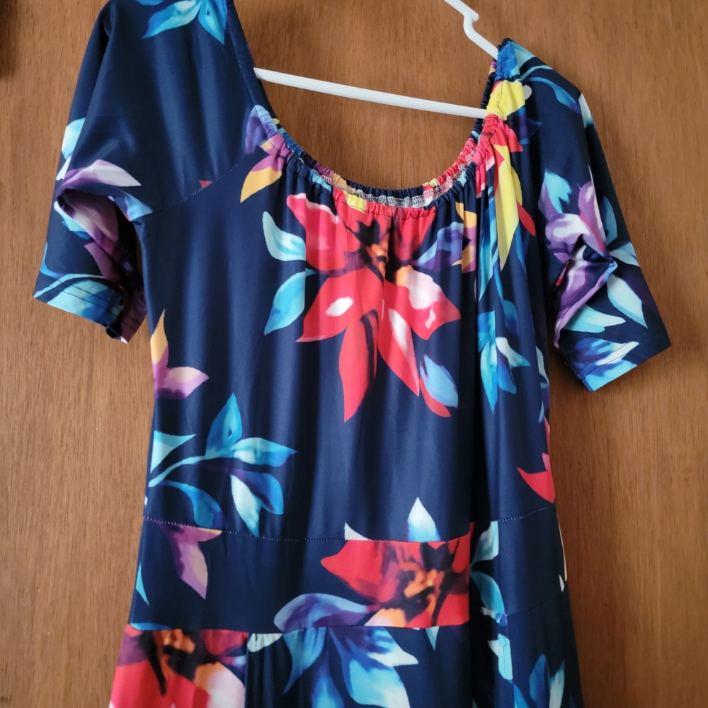 Vibrant Floral Maxi Dress With Slit Front Panels Showing Shorts Beneath - Picture 8 of 10
